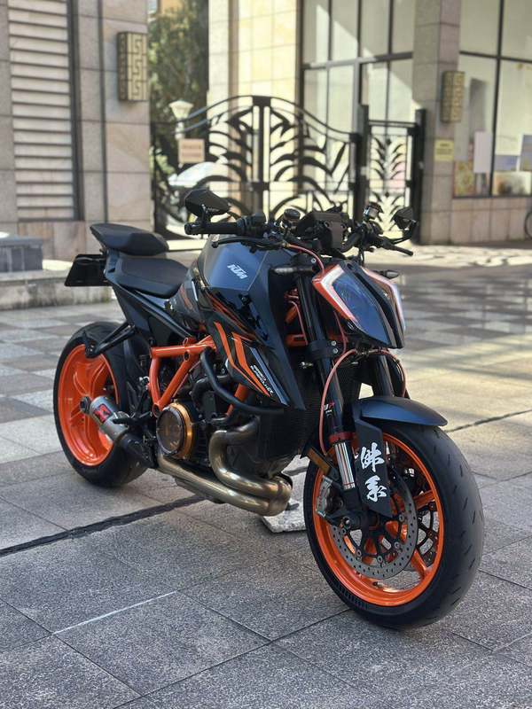 二手KTMR2R1290 Super Duke