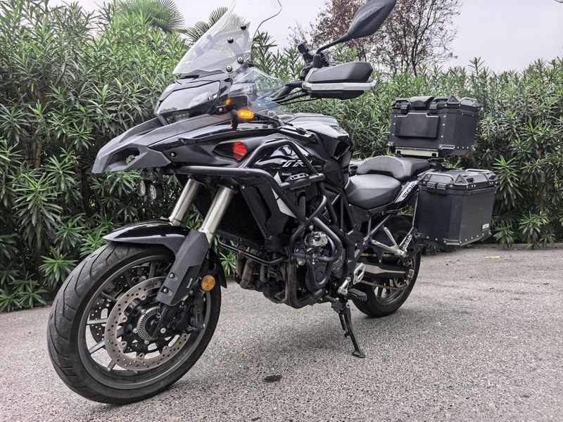 二手贝纳利金鹏 TRK502