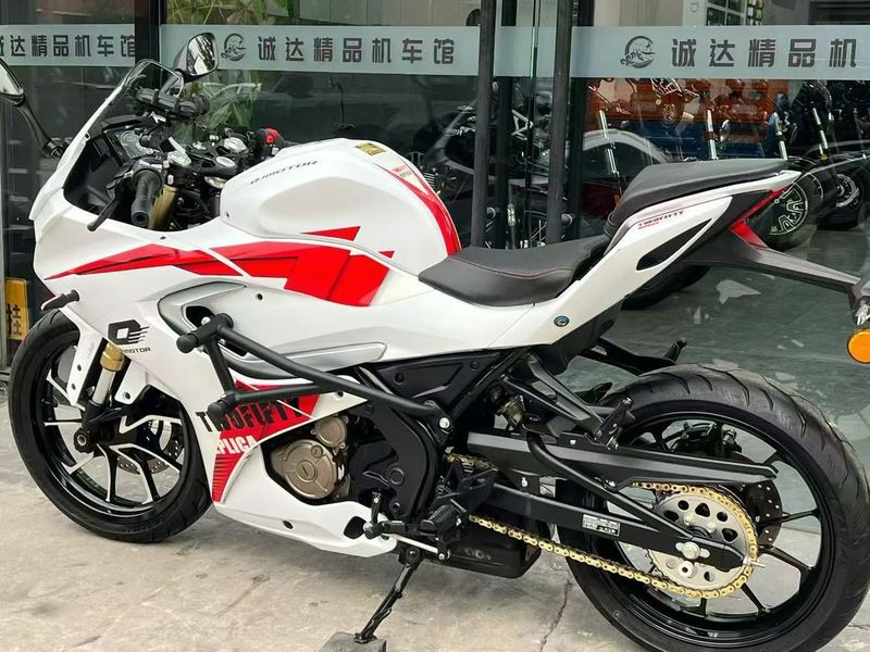 二手QJMOTOR赛250