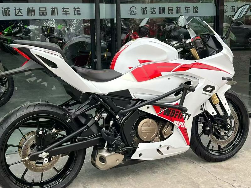 二手QJMOTOR赛250