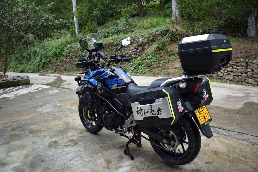 二手豪爵铃木DL250