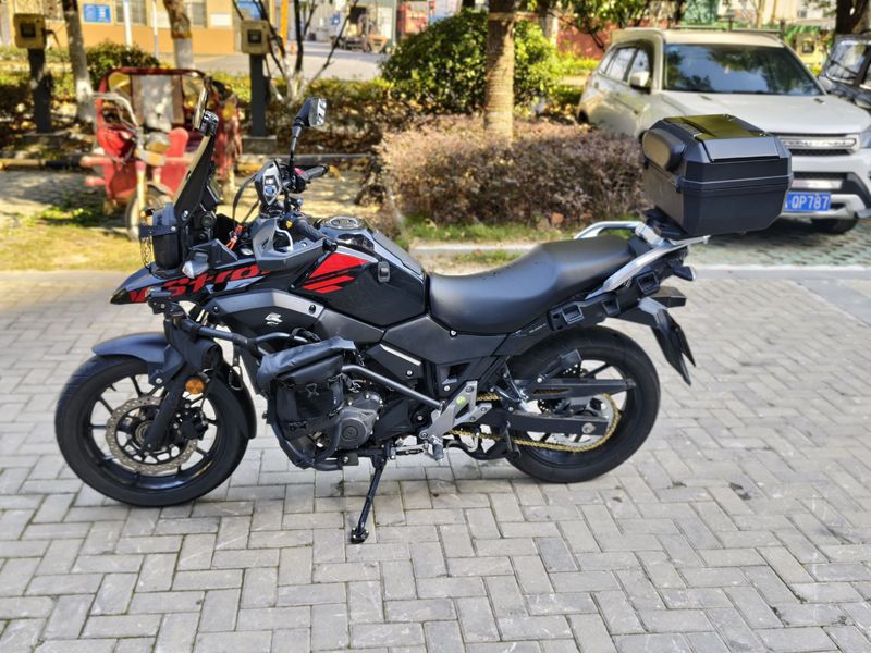 二手豪爵铃木DL250