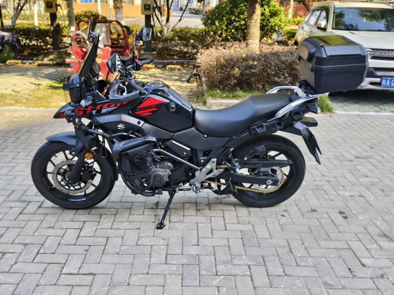 二手豪爵铃木DL250