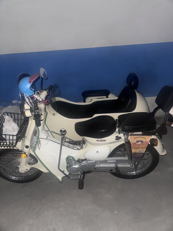 二手嘉陵CoCo 边三轮