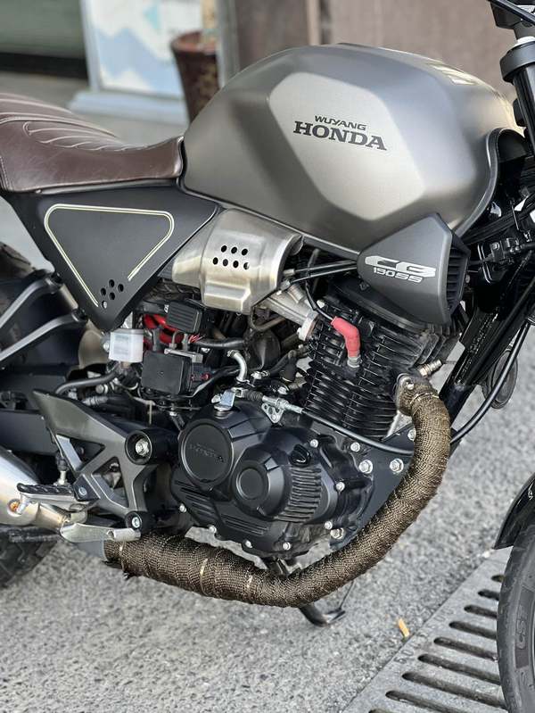 二手五羊本田鸷道 CB190SS