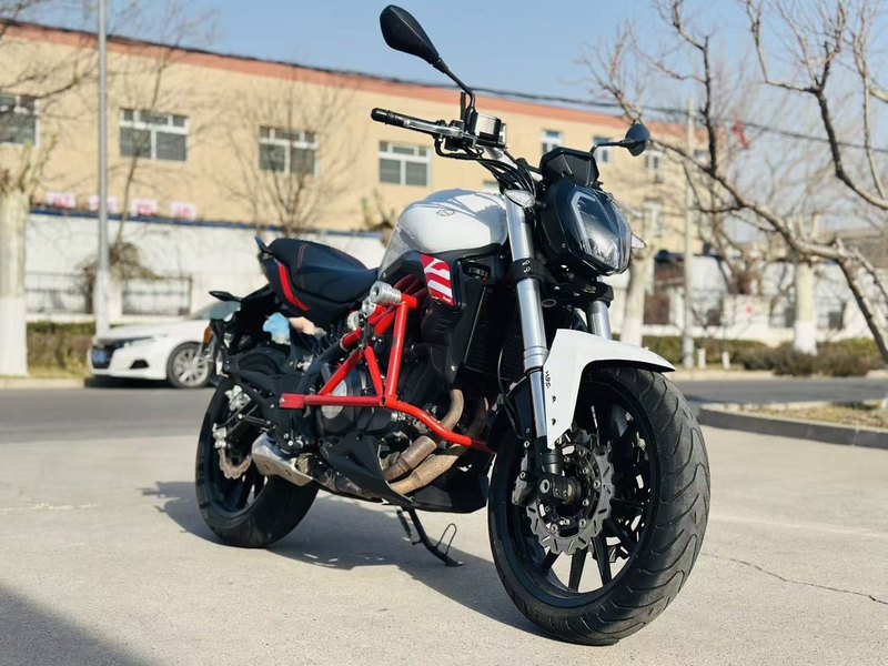 二手贝纳利蓝宝龙 BN302S