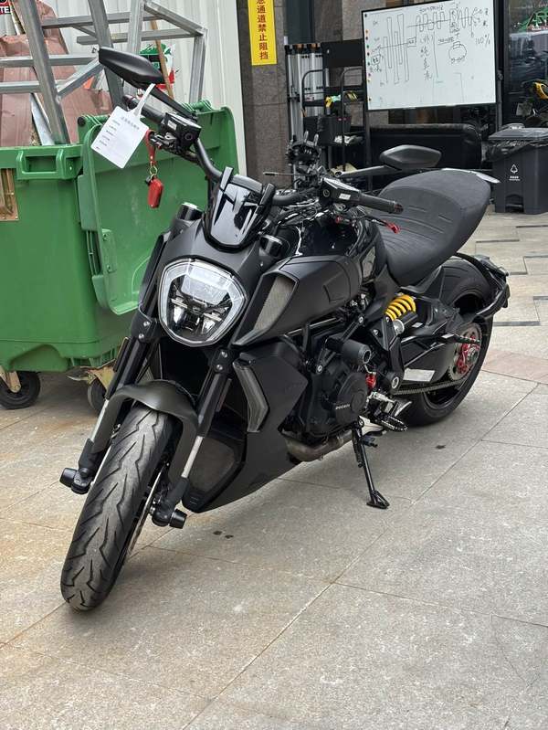 二手杜卡迪Diavel 