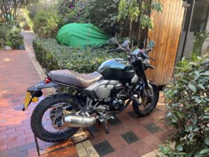 二手五羊本田鸷道 CB190SS