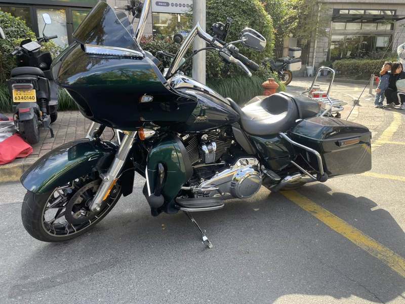 二手哈雷戴维森公路滑翔 Road Glide