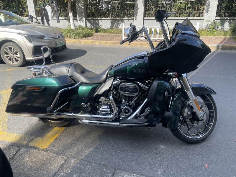 二手哈雷戴维森公路滑翔 Road Glide