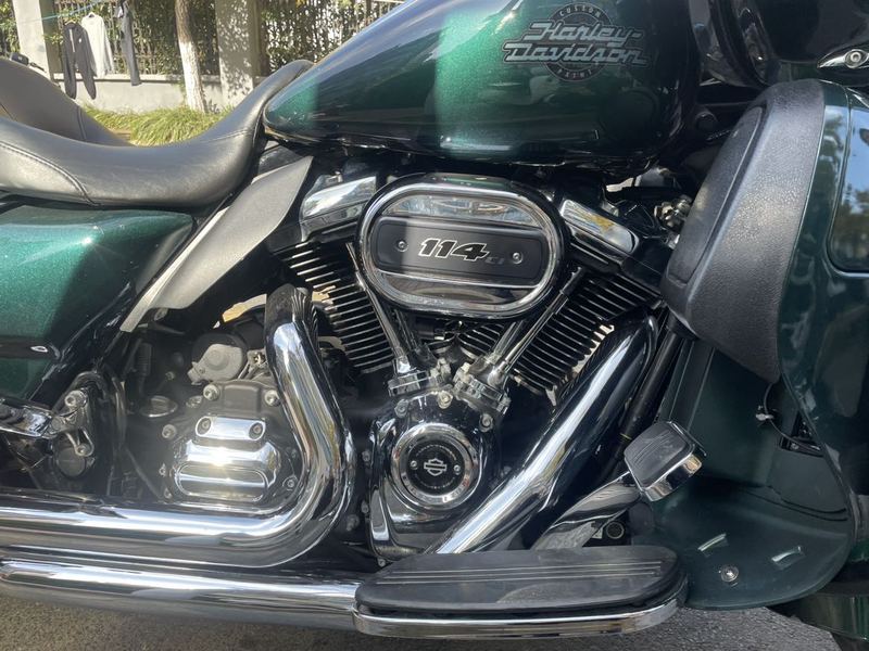 二手哈雷戴维森公路滑翔 Road Glide