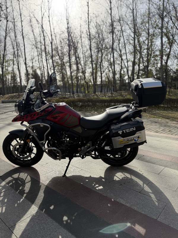 二手豪爵铃木DL250