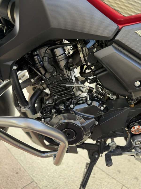 二手豪爵铃木DL250