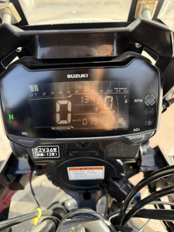 二手豪爵铃木DL250