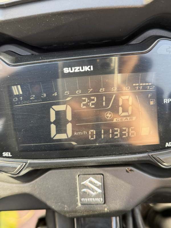 二手豪爵铃木GSX250R