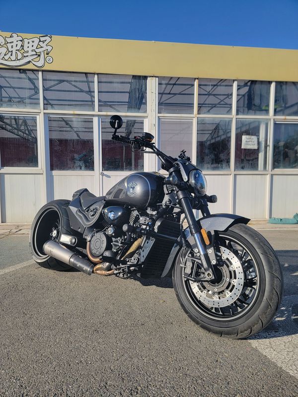 二手香帅金刚狼800S