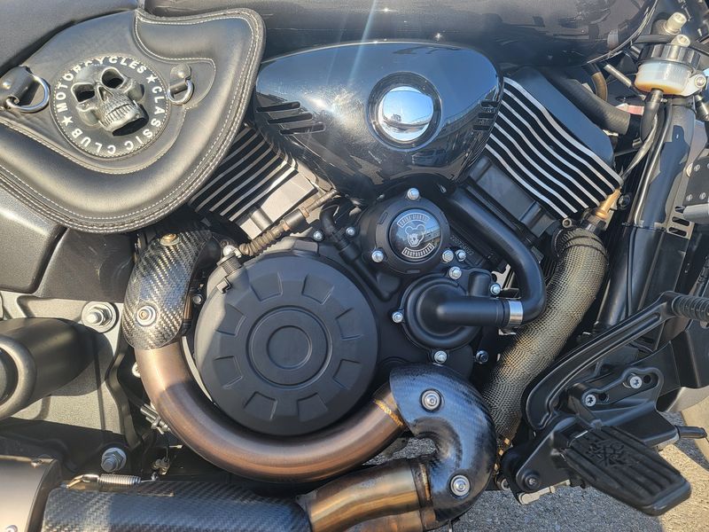 二手香帅金刚狼800S