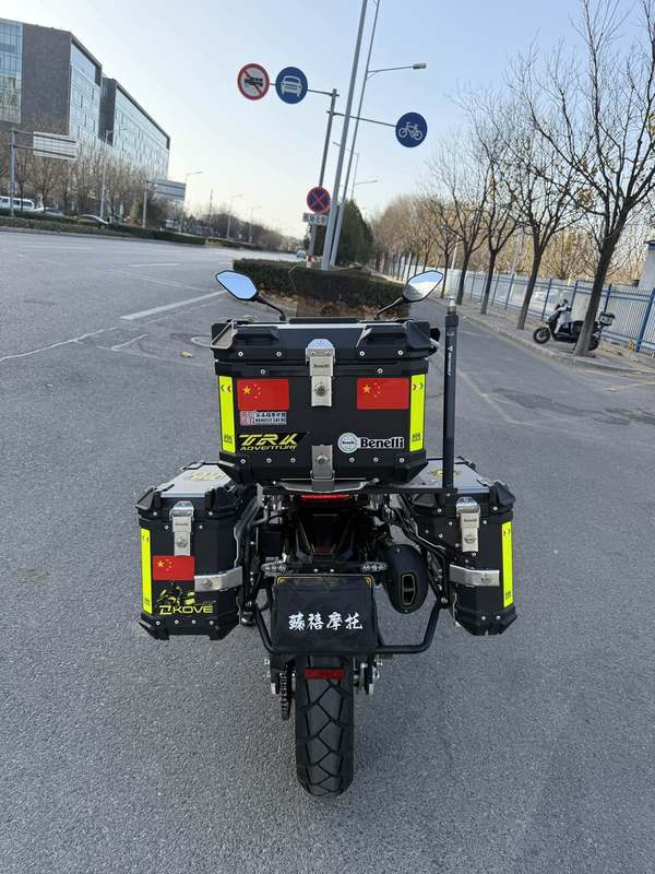 二手贝纳利TRK702