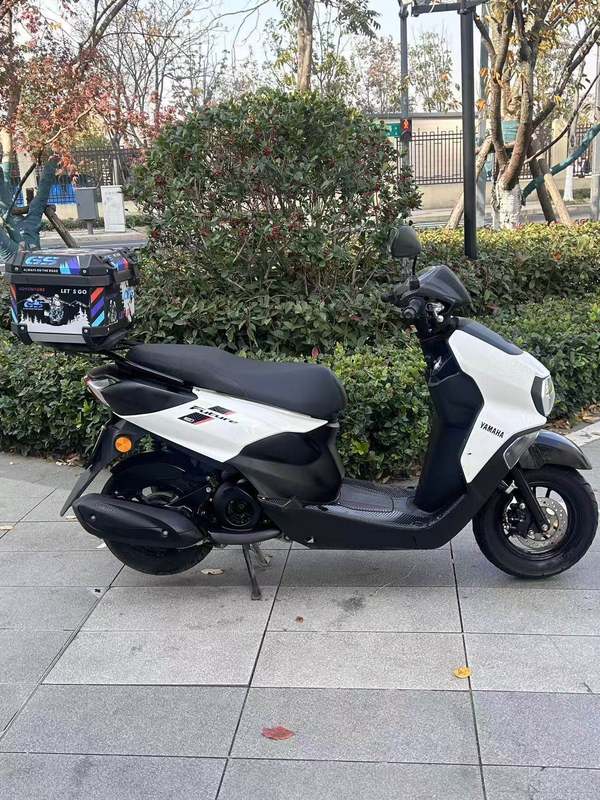 二手建设雅马哈旭鹰125