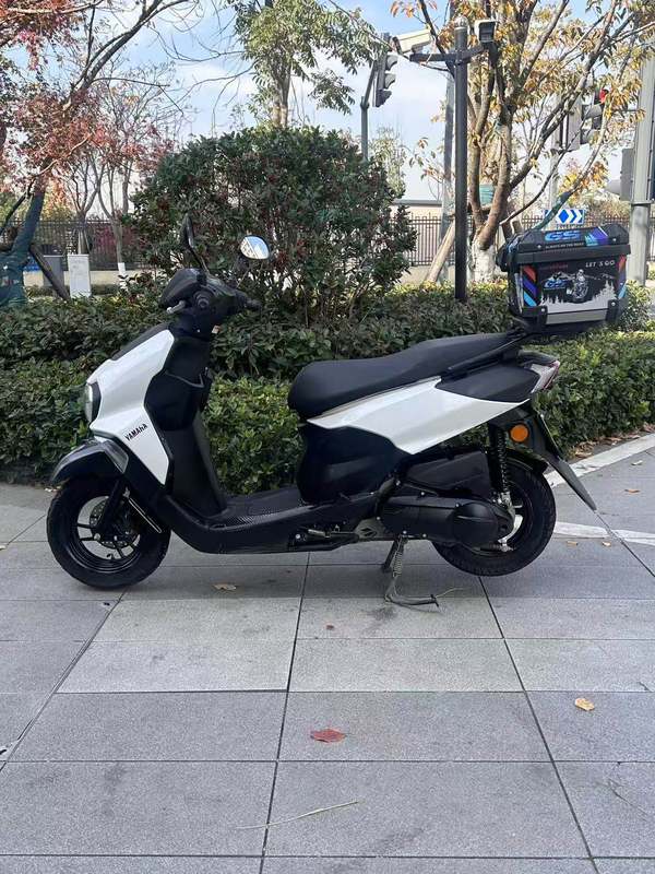 二手建设雅马哈旭鹰125