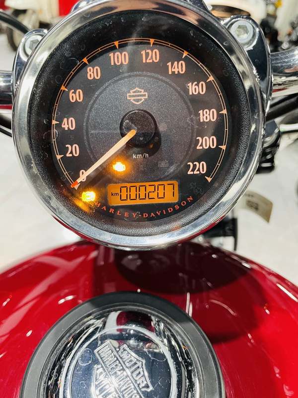 二手哈雷戴维森1200 Custom