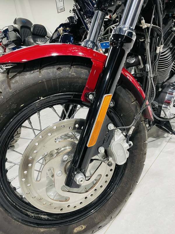 二手哈雷戴维森1200 Custom