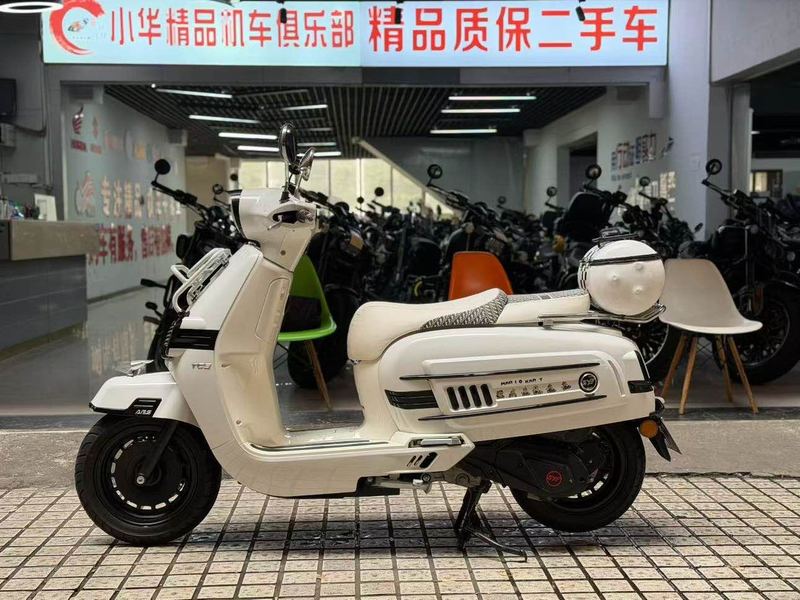 二手三業喀秋莎