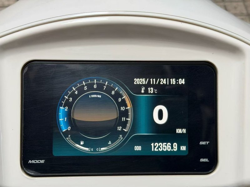 二手三業喀秋莎