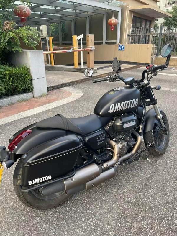 二手QJMOTOR闪300