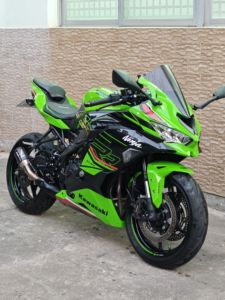 二手川崎ZX-4R