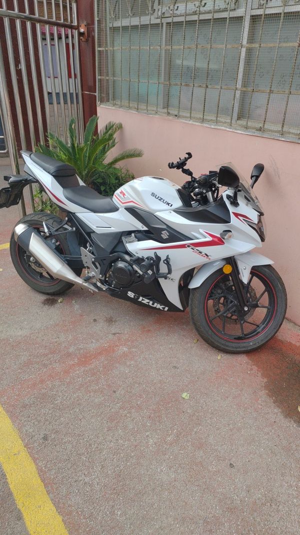 二手豪爵铃木GSX250R