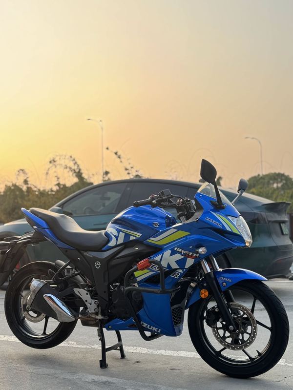 二手济南铃木极客飒 Gixxer 155