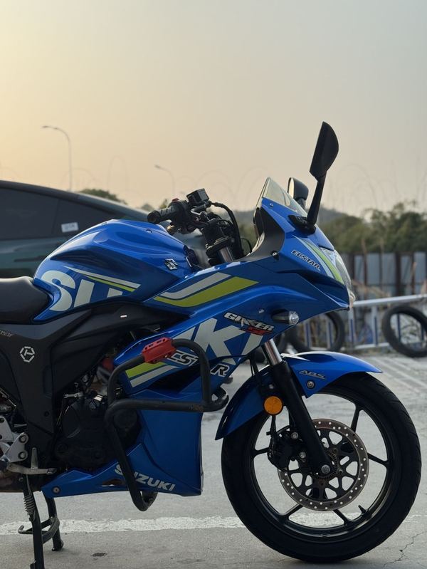 二手济南铃木极客飒 Gixxer 155