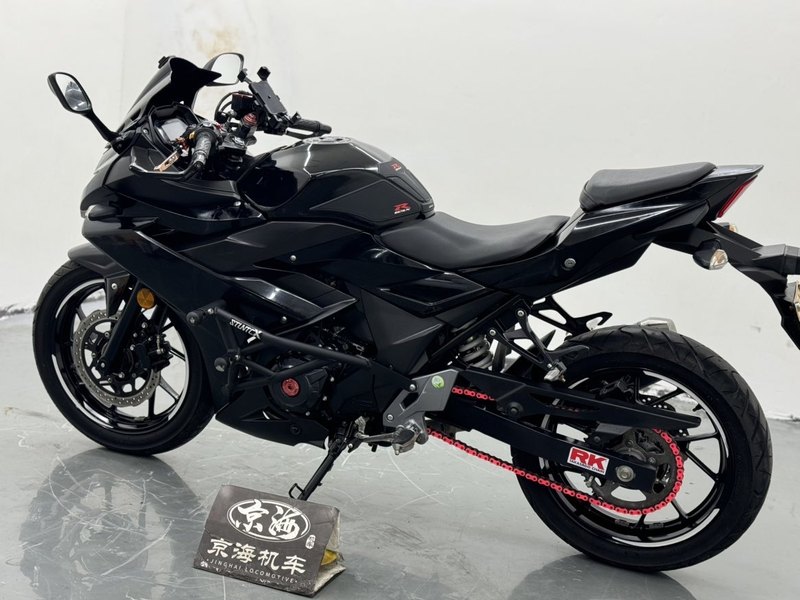 二手豪爵铃木GSX250R
