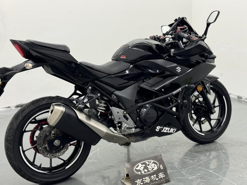 二手豪爵铃木GSX250R