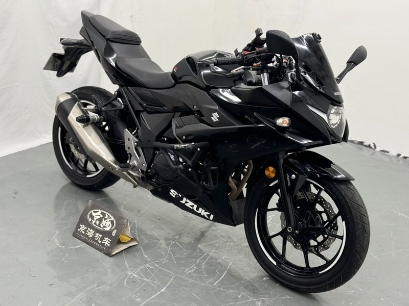 二手豪爵铃木GSX250R