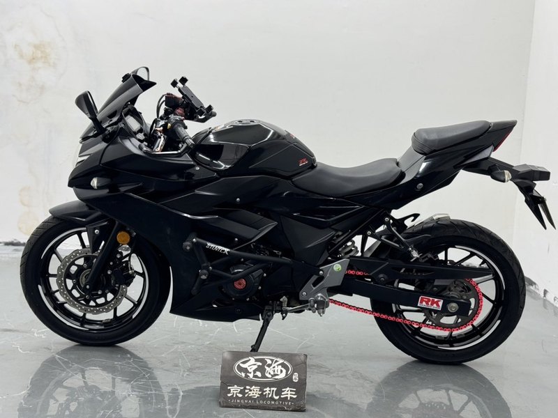 二手豪爵铃木GSX250R