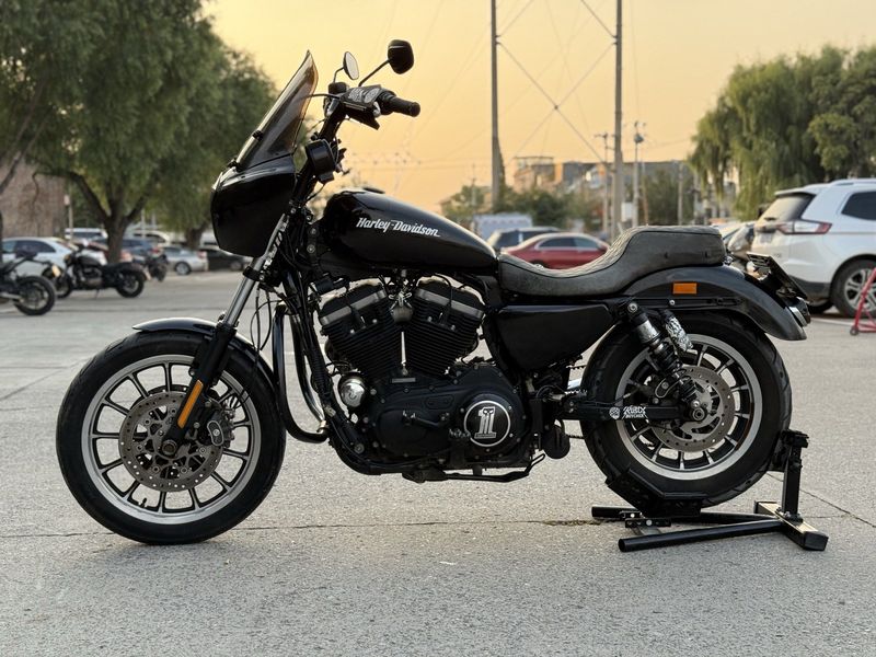 二手哈雷戴维森883L SuperLow