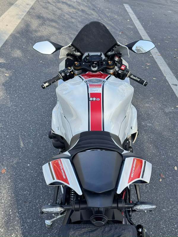 二手雅马哈YZF-R1