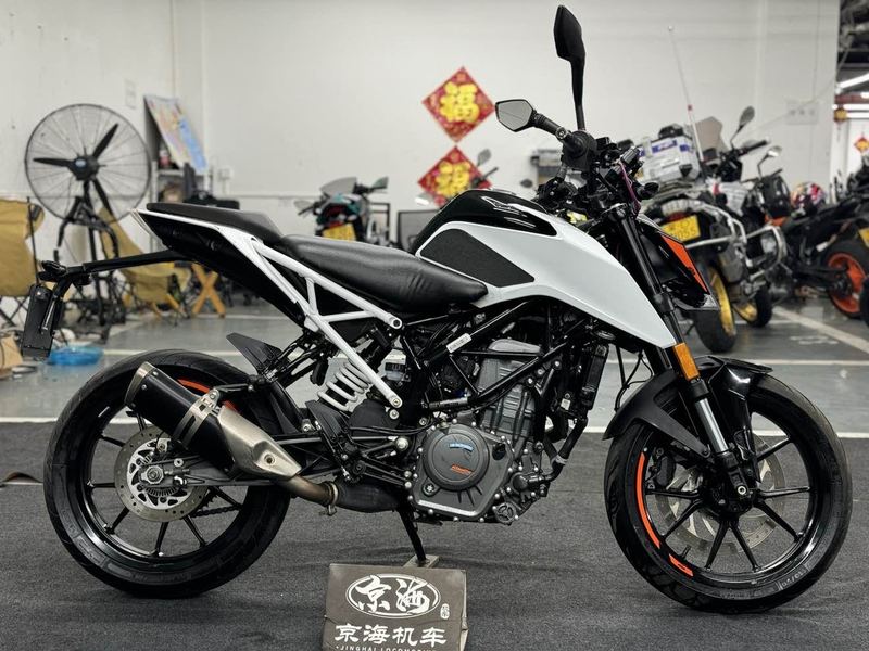 二手KTMR2R390 Duke