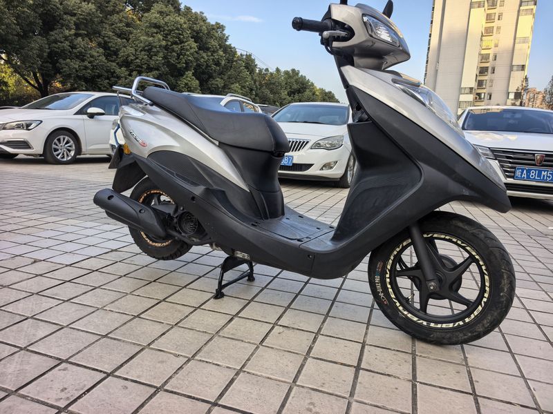 二手新大洲本田NS125D