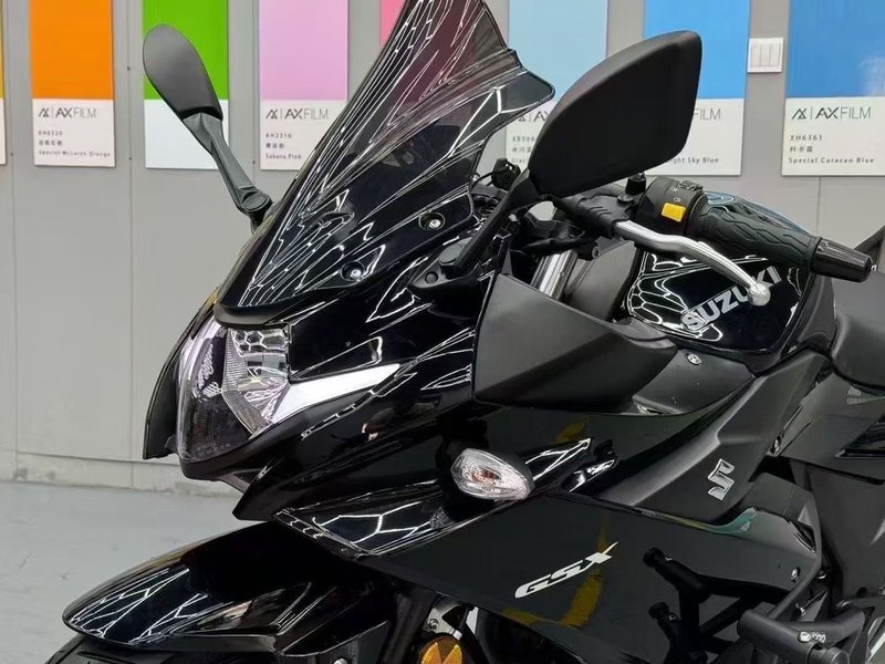 二手豪爵铃木GSX250R