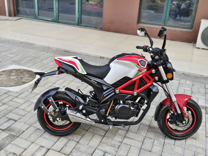 二手银钢小怪兽150