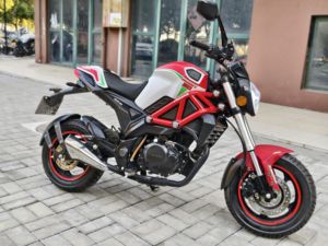 二手银钢小怪兽150