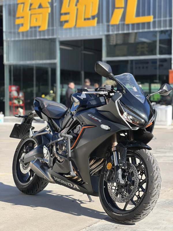 二手本田CBR650R