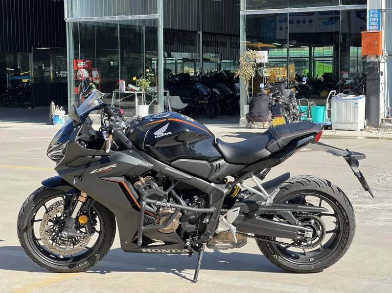 二手本田CBR650R