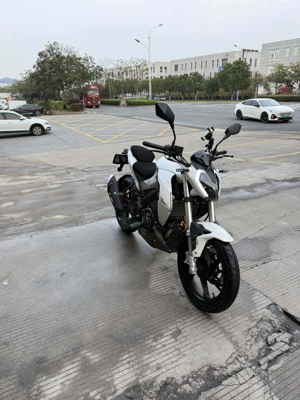 二手贝纳利小迅龙 BN150S