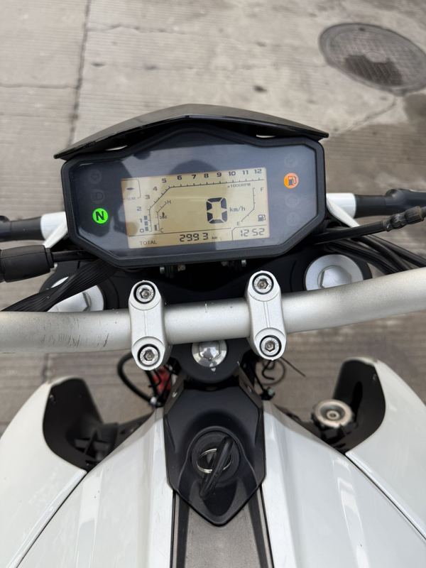 二手贝纳利小迅龙 BN150S