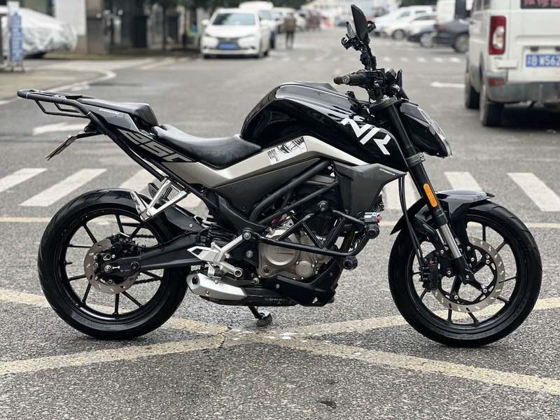二手春风250NK
