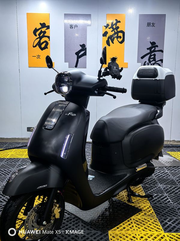 二手五羊本田NWF125